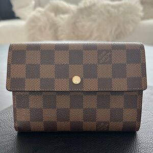 Louis Vuitton Damier Ebene Wallet